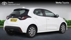 Toyota Yaris 1.5 Hybrid Icon 5dr CVT Hybrid Hatchback
